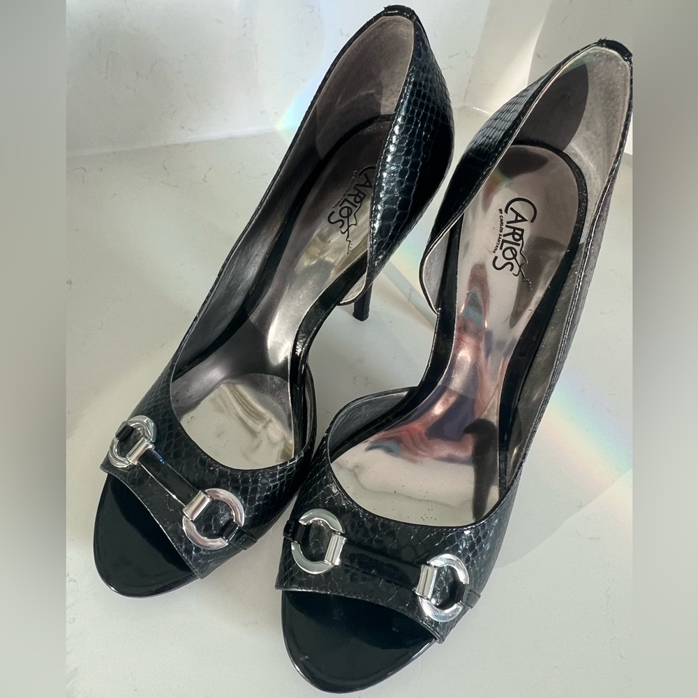 Carlos Santana pumps